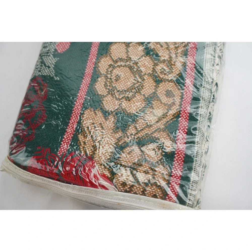 Crown Crafts Throw Blanket Unisex 48x60 Green Holly Festival Cotton Tapestry NEW